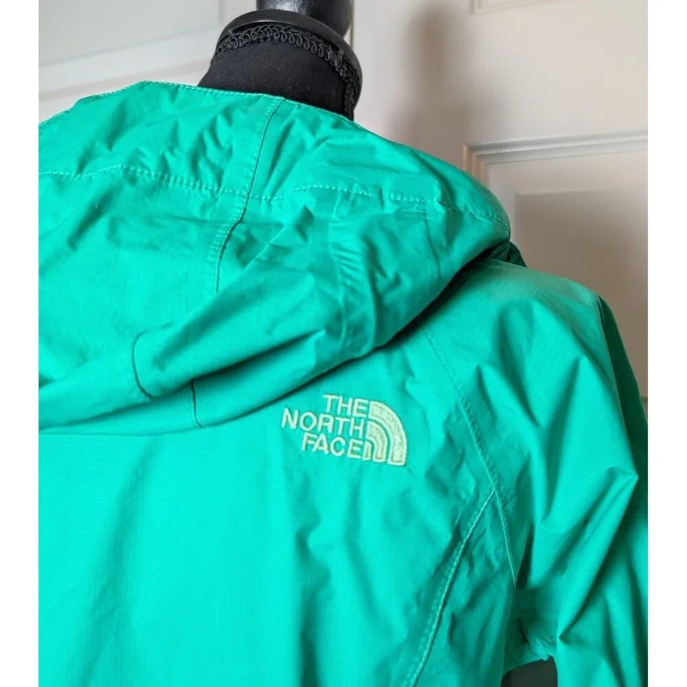 The North Face Size XS Venture Rain Jacket Green HyVent 2.5L Waterproof Shell - Picture 4 of 11